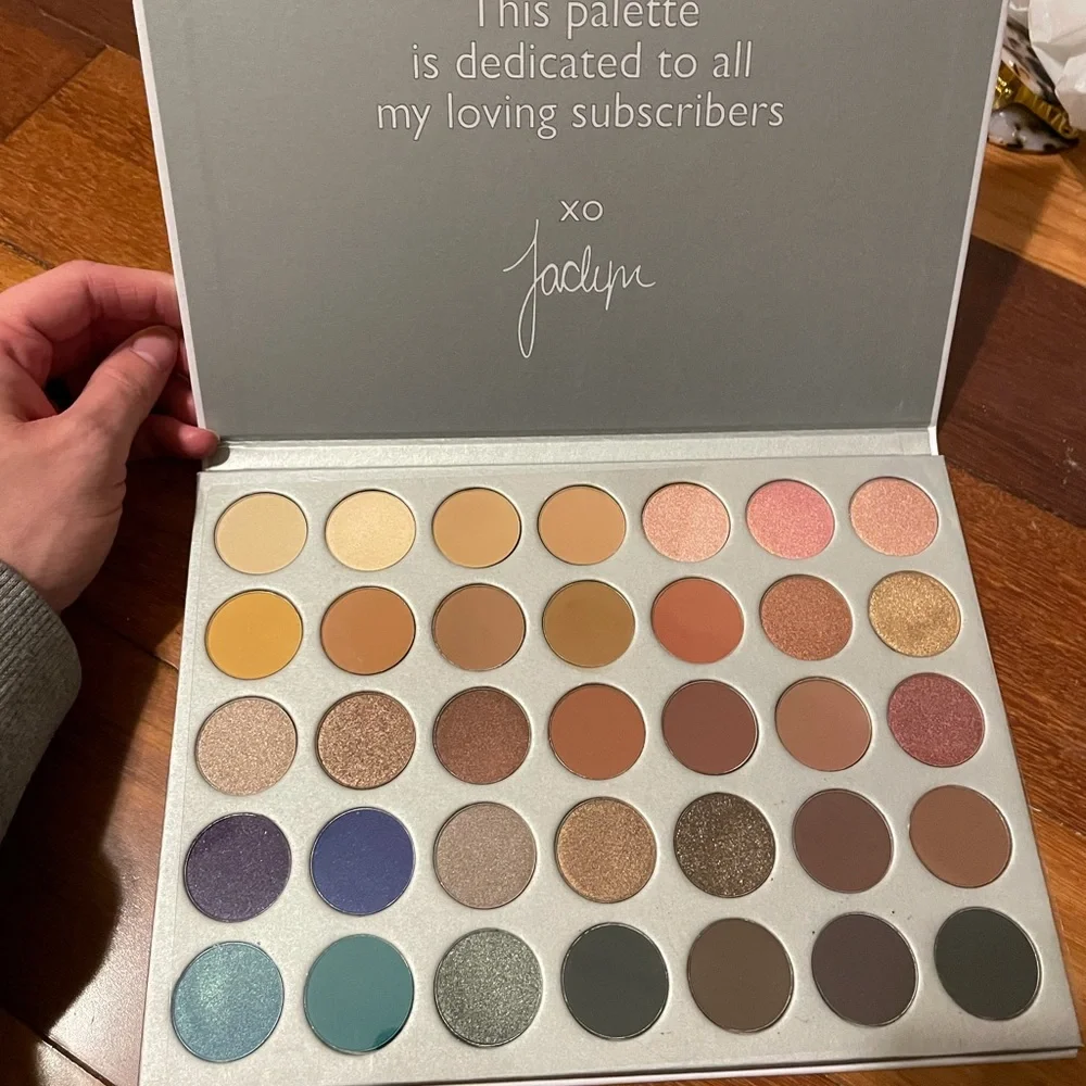 Original Jaclyn Hill Morphe Palette - Picture 2 of 4